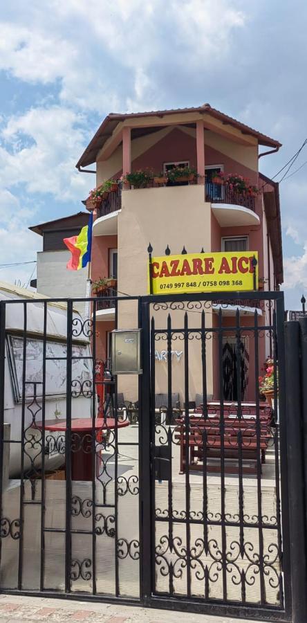 Hotel Casa Alexandru Două Mai Zewnętrze zdjęcie